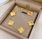 Golden Leaf clover bracelet